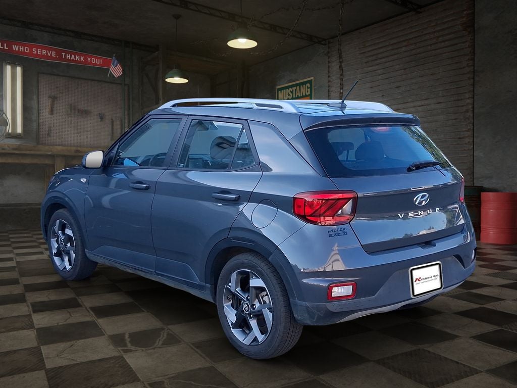 2023 Hyundai Venue SEL